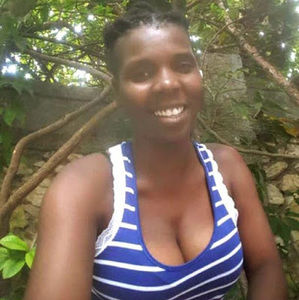 Meet your Posher, Daphney